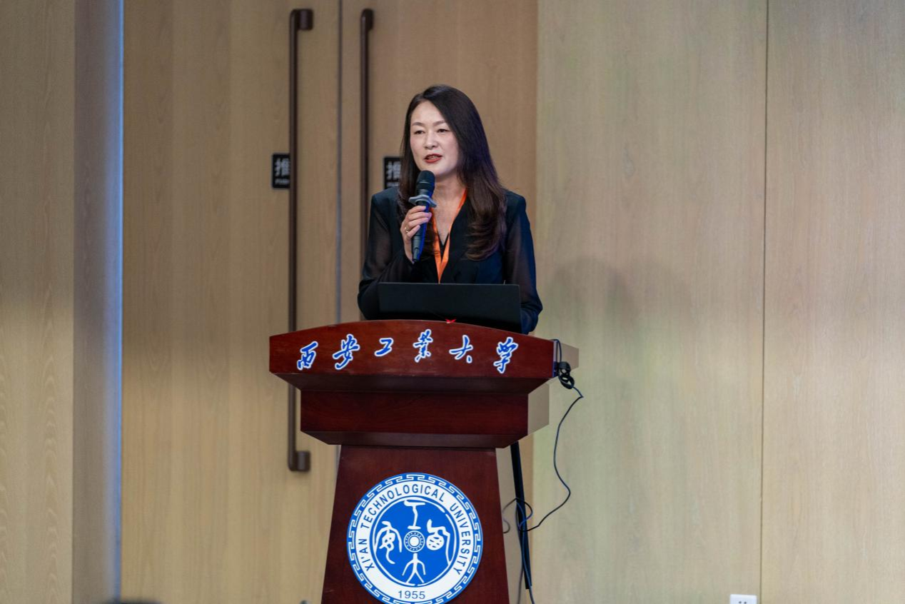 best365官方网站副董事长闫莉教授致辞图